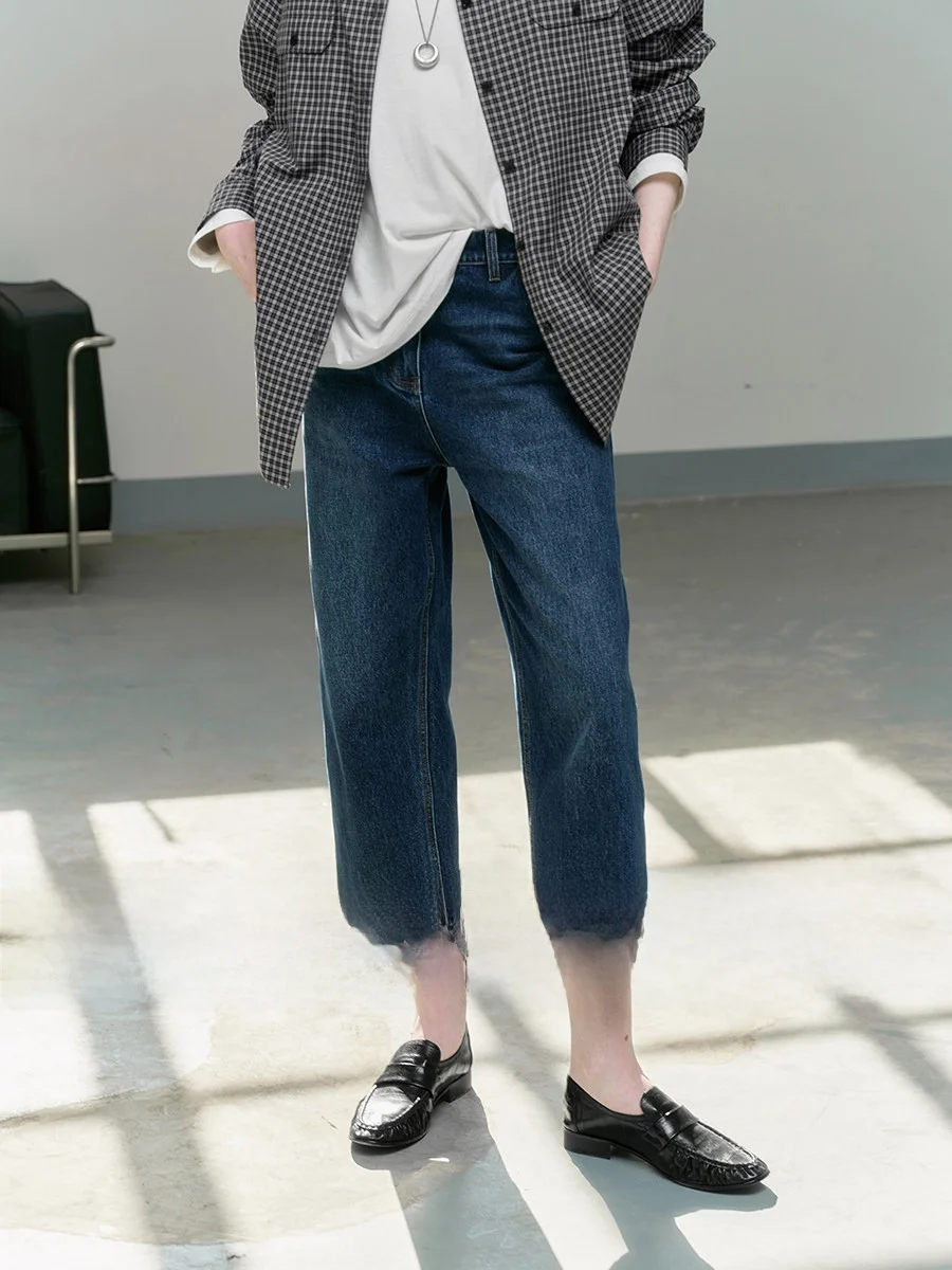 Amyy Studios Classic Street Style Cotton Denim Jeans Slimming Leg Lengthening Eighteen Shorts New Colors Ladies' Jeans
Amyy Studios Classic Street Style Cotton Denim Jeans Slimming Leg Lengthening Eighteen Shorts New Colors Ladies' Jeans