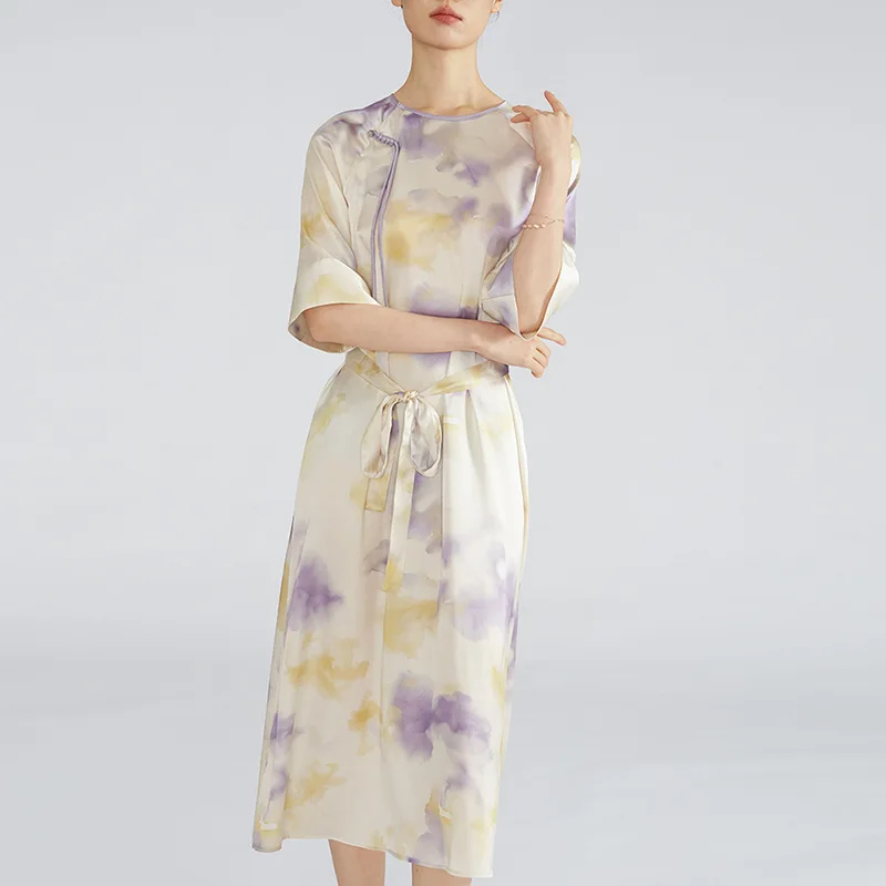 High Quality New Chinese Style Silk Blooming Printed Dress Women's Stretch Crepe Satin round Neck Tied Midi
High Quality New Chinese Style Silk Blooming Printed Dress Women's Stretch Crepe Satin round Neck Tied Midi