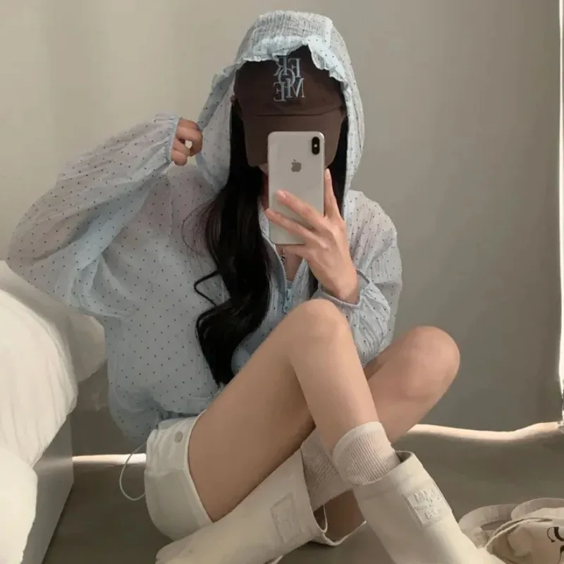 Sweet Style Polka Dot Hooded Sun Protection Jacket Women Summer Lightweight Zip Up Loose Coat Cute Girly Korean Casual Outerwear
Sweet Style Polka Dot Hooded Sun Protection Jacket Women Summer Lightweight Zip Up Loose Coat Cute Girly Korean Casual Outerwear
