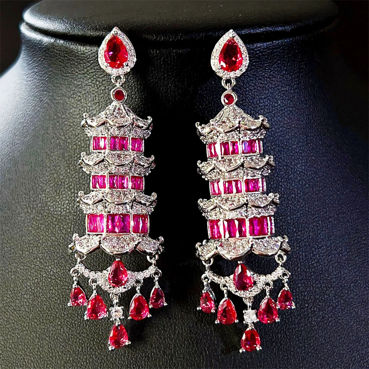 colorful zirconia long dangling earrings tower pendant fushia black pink Chinese style luxury jewelry dinner party earrings
colorful zirconia long dangling earrings tower pendant fushia black pink Chinese style luxury jewelry dinner party earrings