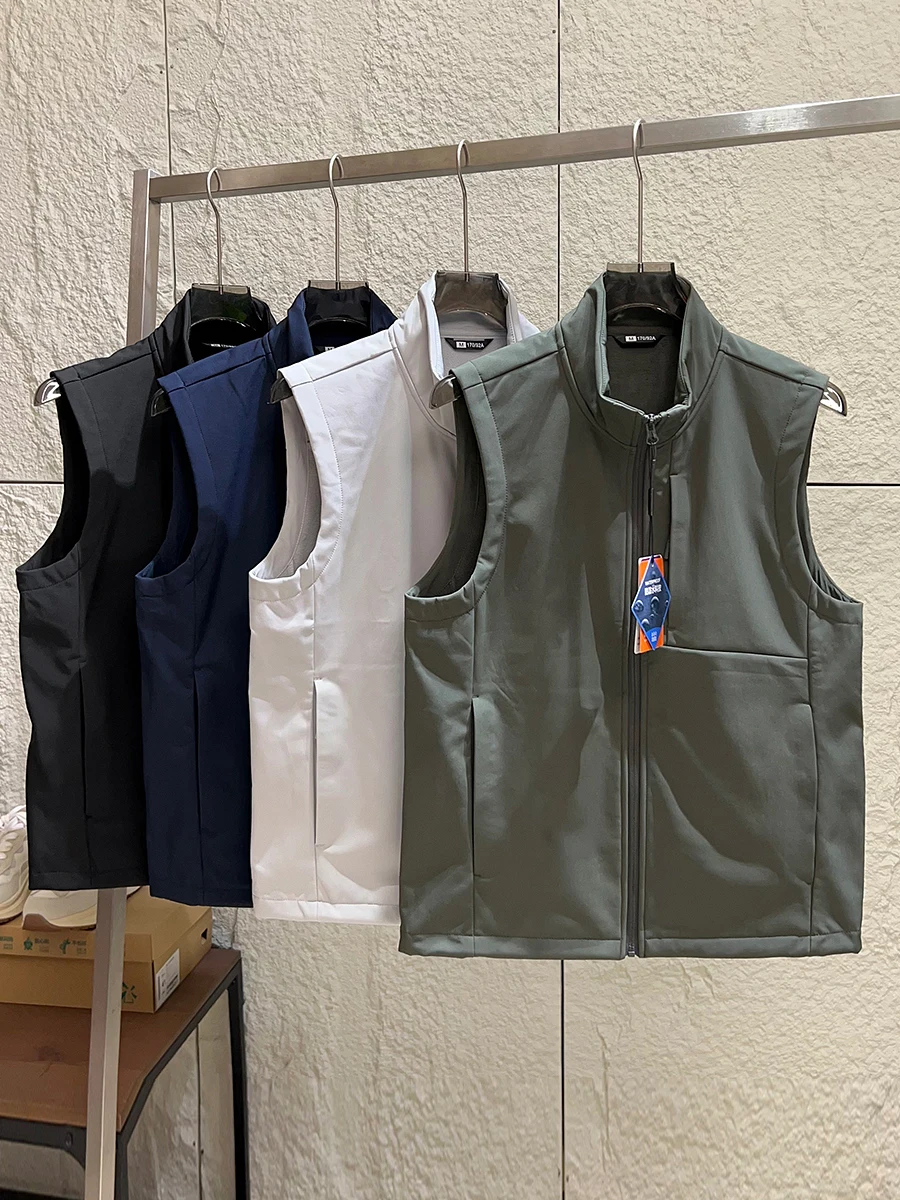 Outdoor Brick Professional Men's Casual Fleece-Lined Stand Collar Vest Water-Resistant Breathable Warm Autumn Winter Fashion ...
Outdoor Brick Professional Men's Casual Fleece-Lined Stand Collar Vest Water-Resistant Breathable Warm Autumn Winter Fashion ...