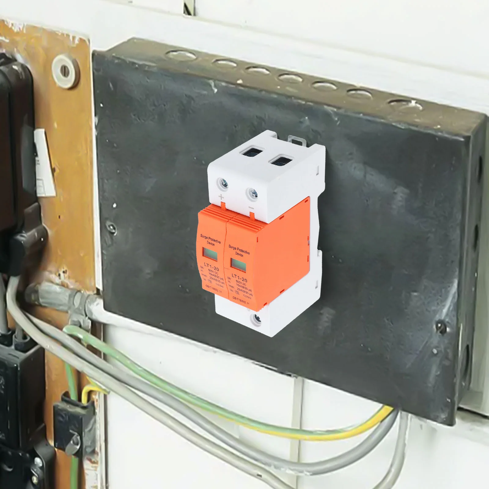 Двухполюсный ограничитель перенапряжений (ОПН) 20 кА, 500В/1000В постоянного тока для низковольтных фотоэлектрических систем, с терморазъединителями и возможностью параллельной установки
Двухполюсный ограничитель перенапряжений (ОПН) 20 кА, 500В/1000В постоянного тока для низковольтных фотоэлектрических систем, с терморазъединителями и возможностью параллельной установки