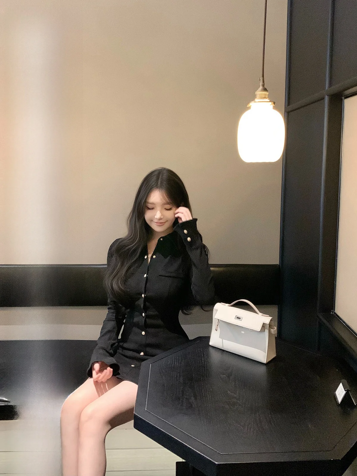 Облегающее платье-футляр с длинным рукавом на одной пуговице для женщин, осеннее, повседневное, для прогулок, в стиле Hotdog Spicy
Облегающее платье-футляр с длинным рукавом на одной пуговице для женщин, осеннее, повседневное, для прогулок, в стиле Hotdog Spicy