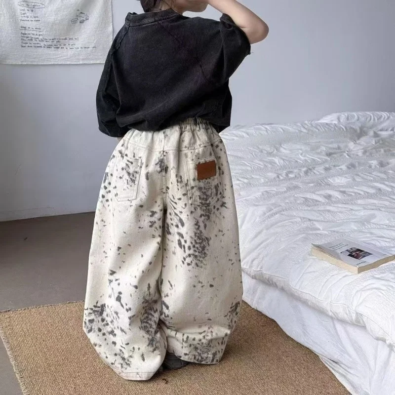 Children Clothes Boys Spring Jeans 2025 New Fashionable Korean Style Leopard Print Fashionable Kids Casual Loose Wide Leg Pants
Children Clothes Boys Spring Jeans 2025 New Fashionable Korean Style Leopard Print Fashionable Kids Casual Loose Wide Leg Pants