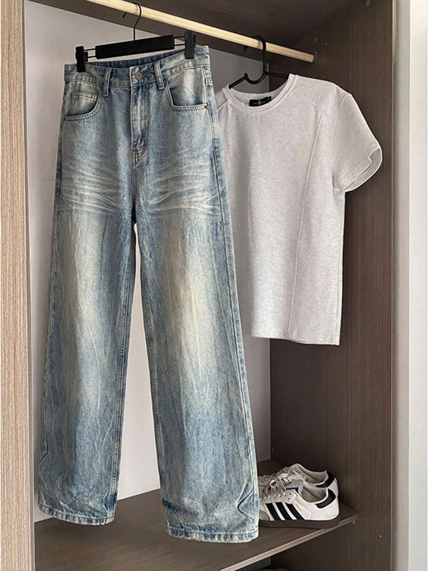 Cleanfit Retro Blue Lightning Pattern Men's Jeans High Street Waed Straight Leg Knife Casual Cotton Polyester Blend
Cleanfit Retro Blue Lightning Pattern Men's Jeans High Street Waed Straight Leg Knife Casual Cotton Polyester Blend