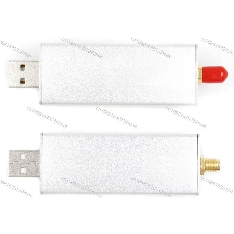 RTL-SDR V3 R820T2 RTL2832U 1PPM TCXO SMA RTLSDR Программно определяемая беспроводная связь
RTL-SDR V3 R820T2 RTL2832U 1PPM TCXO SMA RTLSDR Программно определяемая беспроводная связь