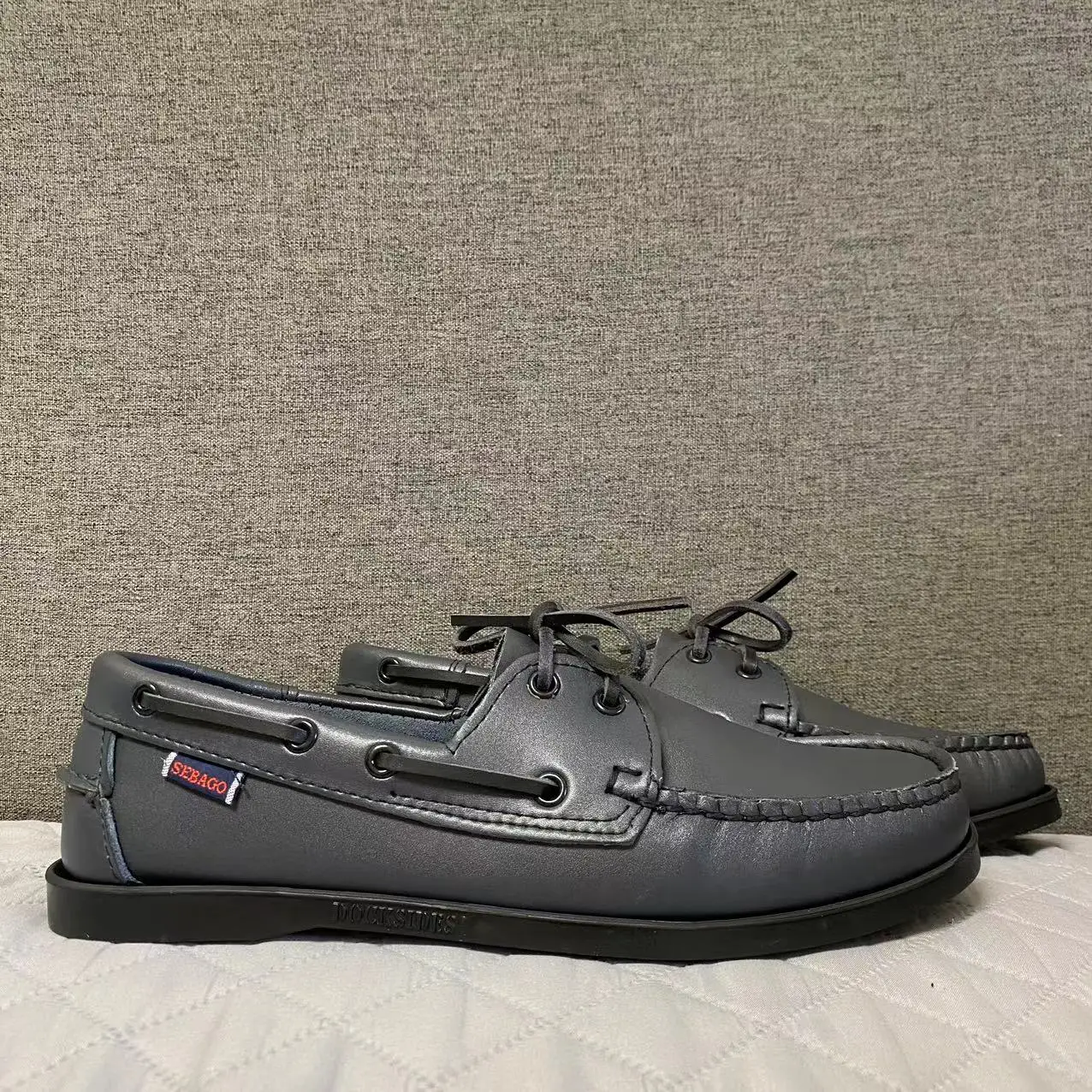 Sebago Mens Designer Shoes Men Genuine Leather Docksides Classic Boat Shoes For Homme Femme BB32
Sebago Mens Designer Shoes Men Genuine Leather Docksides Classic Boat Shoes For Homme Femme BB32