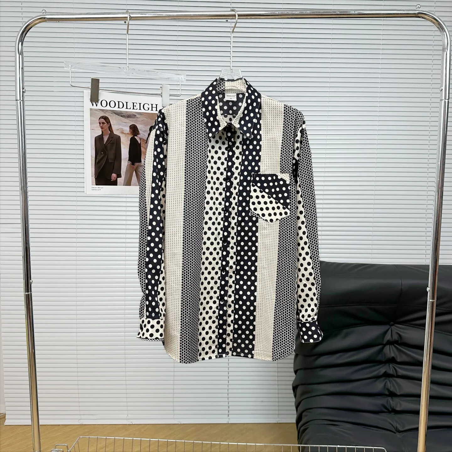 SuperAen Loose and Casual Long-sleeved Shirt for Women 2026 Spring New Korean-style Beautiful Simple Oversize Shirts
SuperAen Loose and Casual Long-sleeved Shirt for Women 2026 Spring New Korean-style Beautiful Simple Oversize Shirts