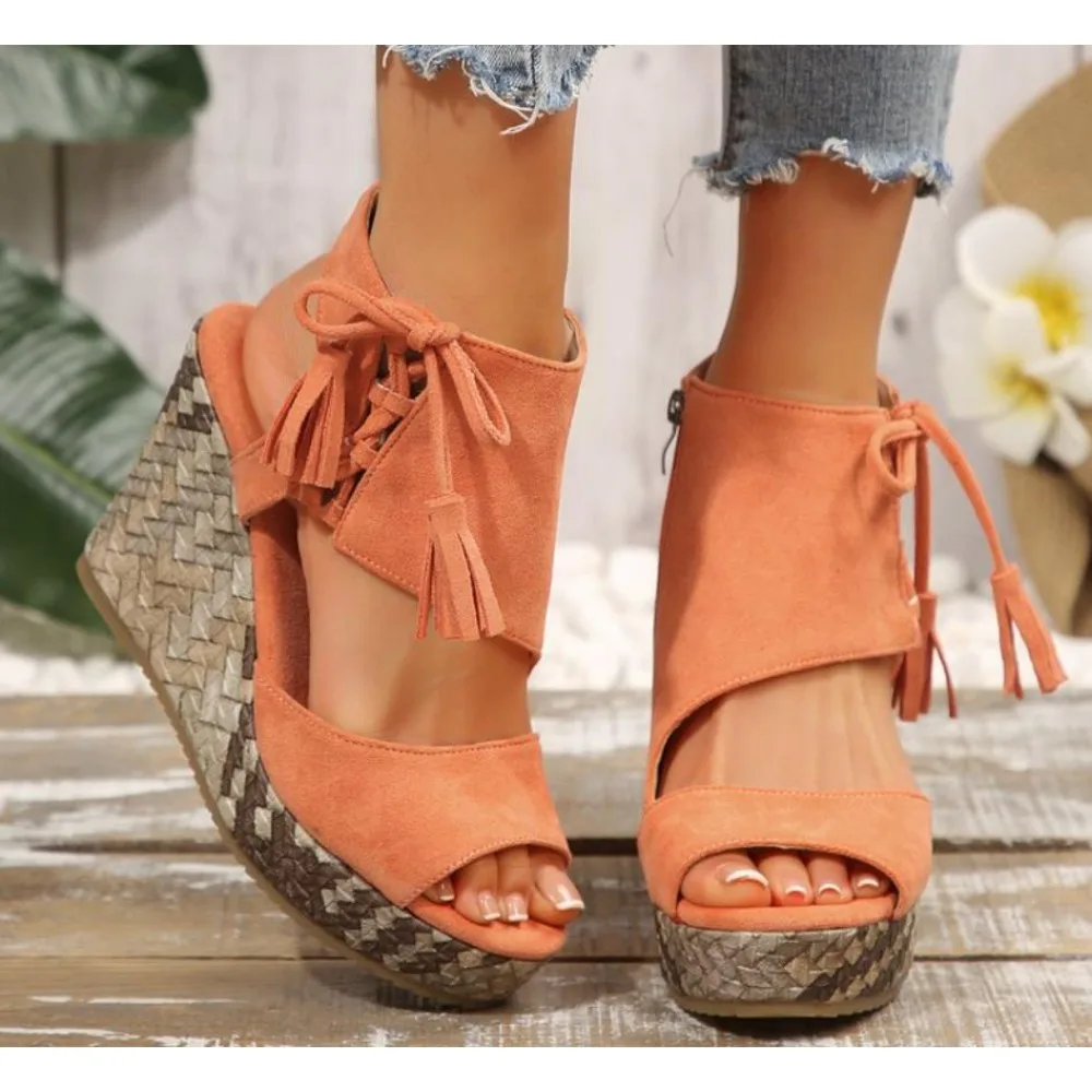 Slope heel sandals for women, new style, fringed suede side zipper high heels, fish mouth thick soled women's sandals
Slope heel sandals for women, new style, fringed suede side zipper high heels, fish mouth thick soled women's sandals