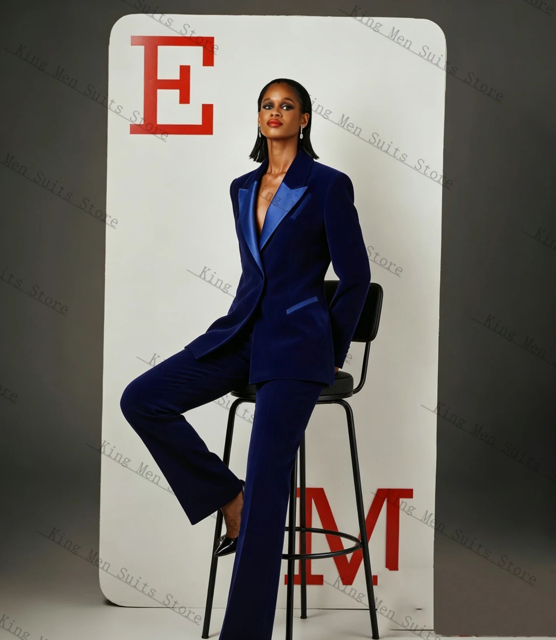 Royal Blue Velvet Women Suit Set 2 Pcs Blazer Pants Trousers Customized Formal Office Wedding Tuxedos Coat Prom Jacket
Royal Blue Velvet Women Suit Set 2 Pcs Blazer Pants Trousers Customized Formal Office Wedding Tuxedos Coat Prom Jacket