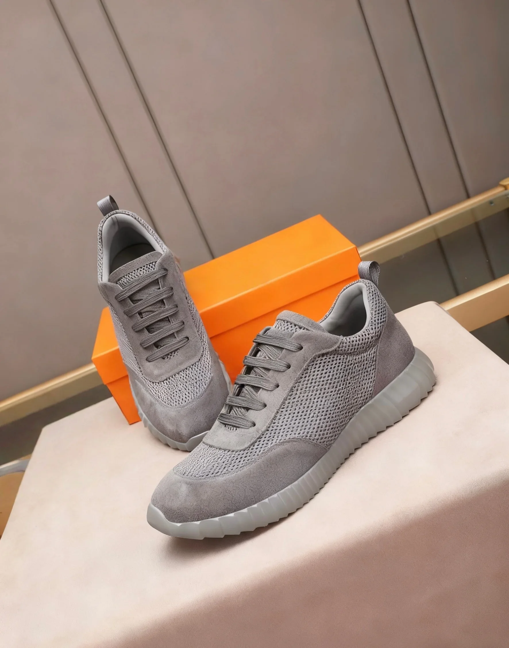 Новинка 2026: Черные кроссовки с закрытым носком и утолщенной подошвой, на шнуровке, весенние, в наличии разные размеры
Новинка 2026: Черные кроссовки с закрытым носком и утолщенной подошвой, на шнуровке, весенние, в наличии разные размеры