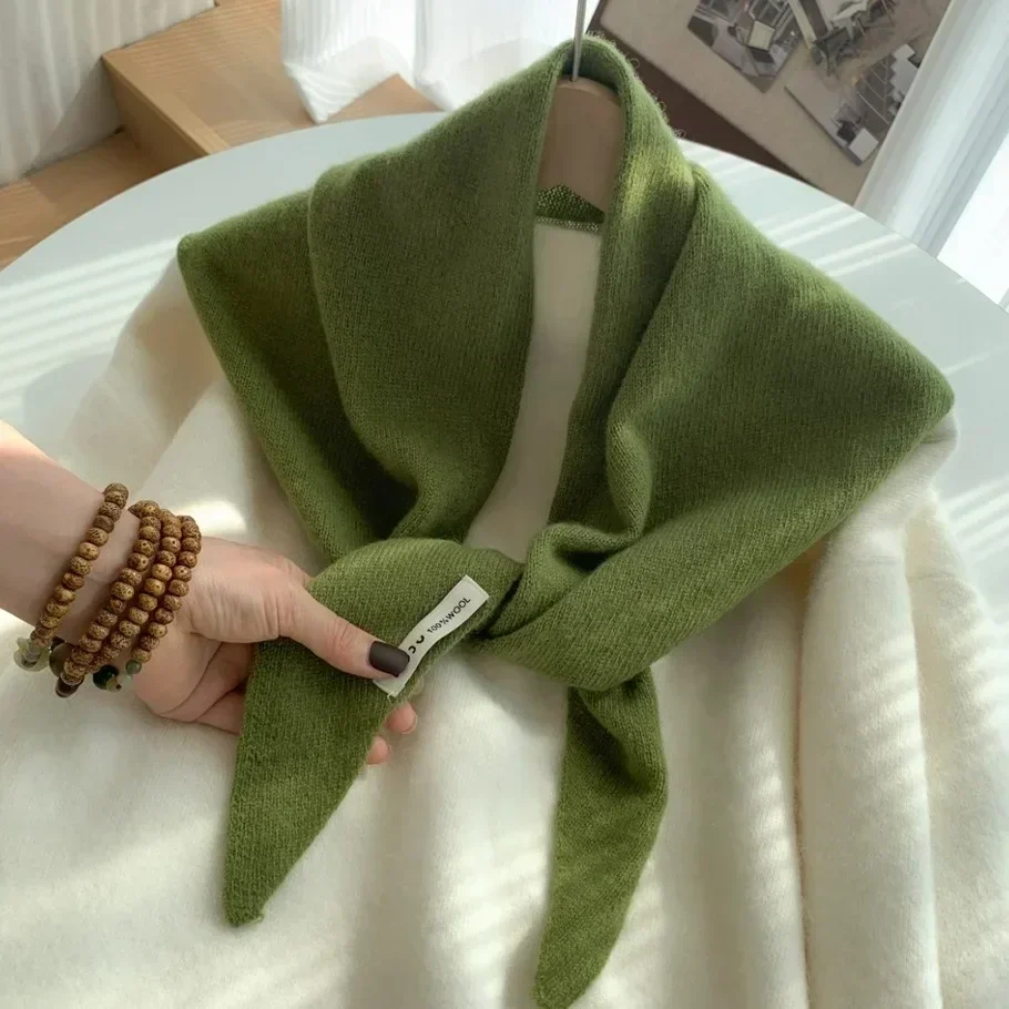 British New Korean Triangle Scarf Niche Wool Triangular Scarf Women Headscarf Knitted Scarf Multi-functional Warm Knitted
British New Korean Triangle Scarf Niche Wool Triangular Scarf Women Headscarf Knitted Scarf Multi-functional Warm Knitted