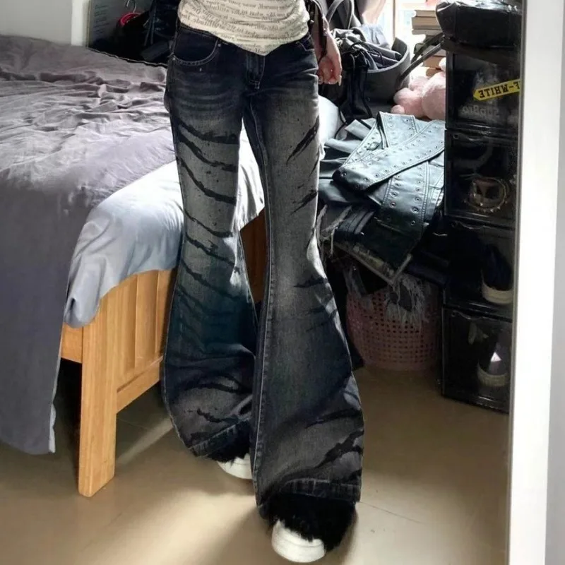 American Y2K High-quality Washed Stripes Flared Jeans for Women Trendy Spicy Girl Slim Fit Drop Feeling Long Floor Mop Pants
American Y2K High-quality Washed Stripes Flared Jeans for Women Trendy Spicy Girl Slim Fit Drop Feeling Long Floor Mop Pants
