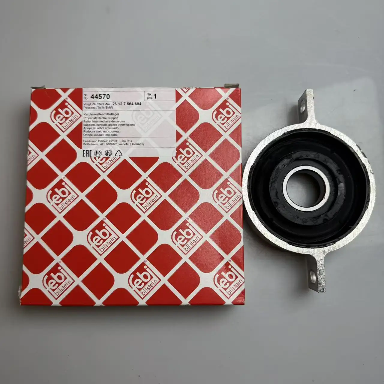 Опорный подшипник карданного вала OEM 26127564694 FEBI для BMW F07 F10
Опорный подшипник карданного вала OEM 26127564694 FEBI для BMW F07 F10