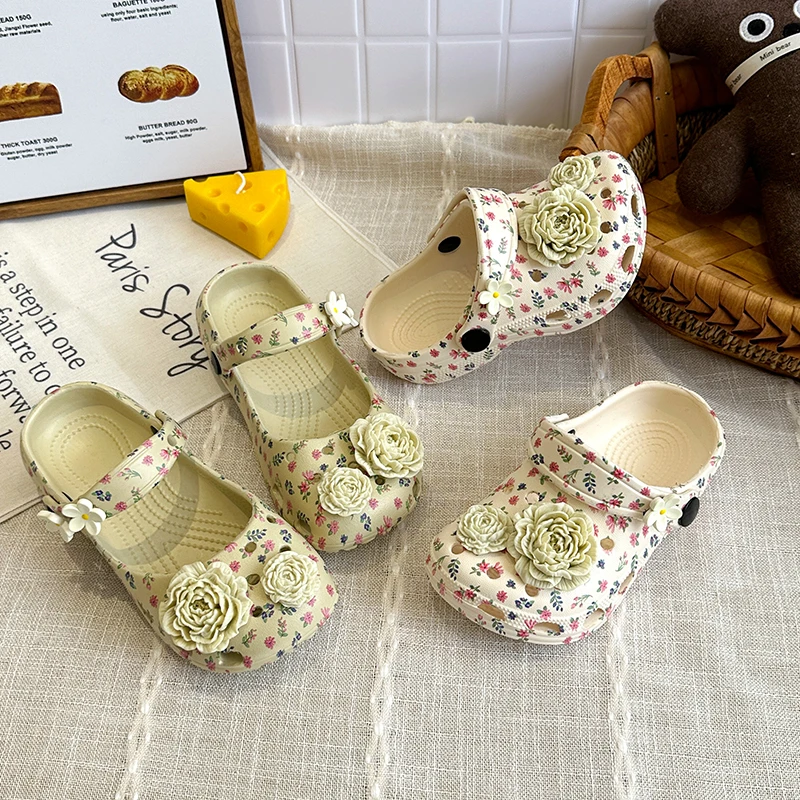 Toddler Girls Floral Print Mary Jane Clogs Open Hole EVA Sandals 3D Rose Flower Thick Platform Sole Summer Beach Pool Slides
Toddler Girls Floral Print Mary Jane Clogs Open Hole EVA Sandals 3D Rose Flower Thick Platform Sole Summer Beach Pool Slides