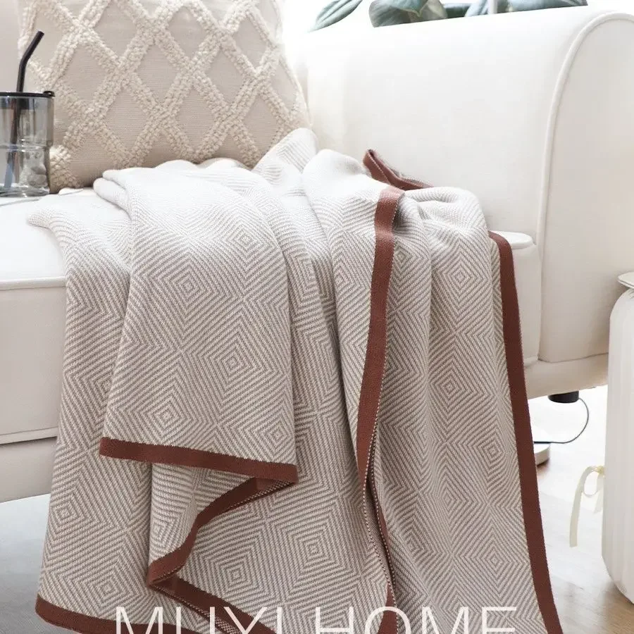 2024 New Winter Scarf Fashion Women Soft Warm Pashmina Thickened Scarf Long Scarves Female Vintage Geometric Print Shawl T148
2024 New Winter Scarf Fashion Women Soft Warm Pashmina Thickened Scarf Long Scarves Female Vintage Geometric Print Shawl T148