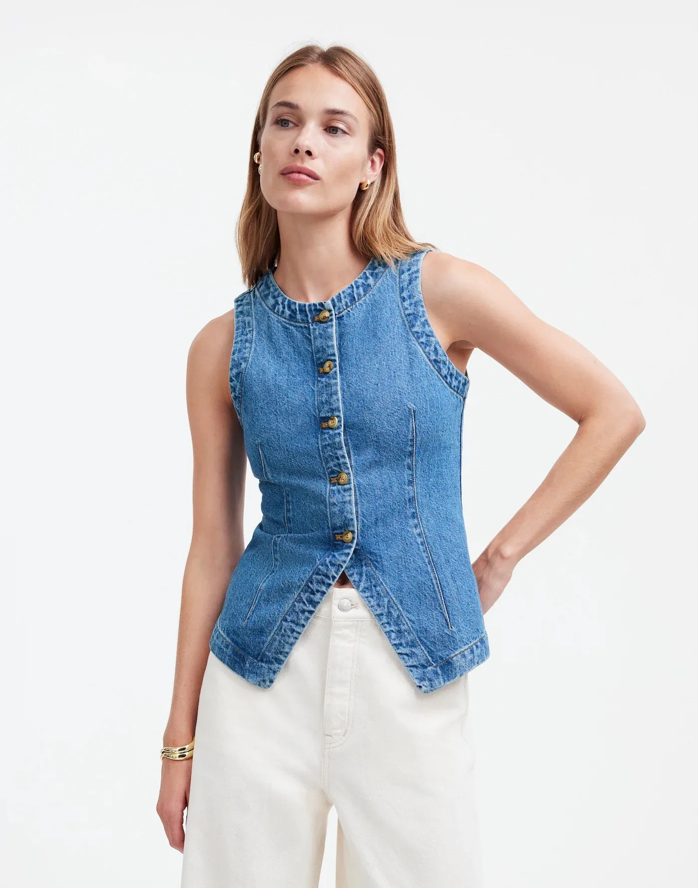 VEITCHE Summer Women's Fashion Casual Sleeveless Button Down Denim Camisole Tanks and Blouses 2025 Vest Denim Crop Street Out
VEITCHE Summer Women's Fashion Casual Sleeveless Button Down Denim Camisole Tanks and Blouses 2025 Vest Denim Crop Street Out