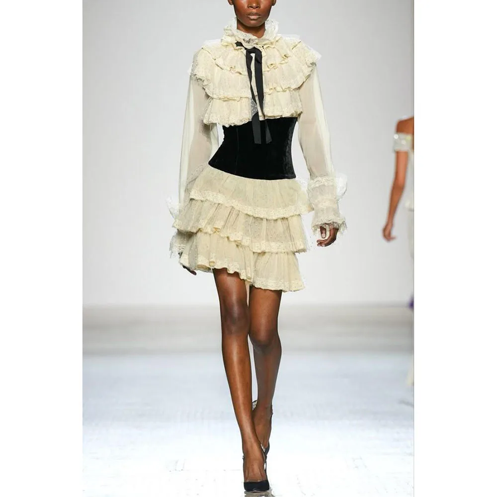 Fashion Luxury Short Dresses Women Long Sleeves Banquet Celebrity Tiered Pleat High Quality Perspective Female Gowns Classic
Fashion Luxury Short Dresses Women Long Sleeves Banquet Celebrity Tiered Pleat High Quality Perspective Female Gowns Classic