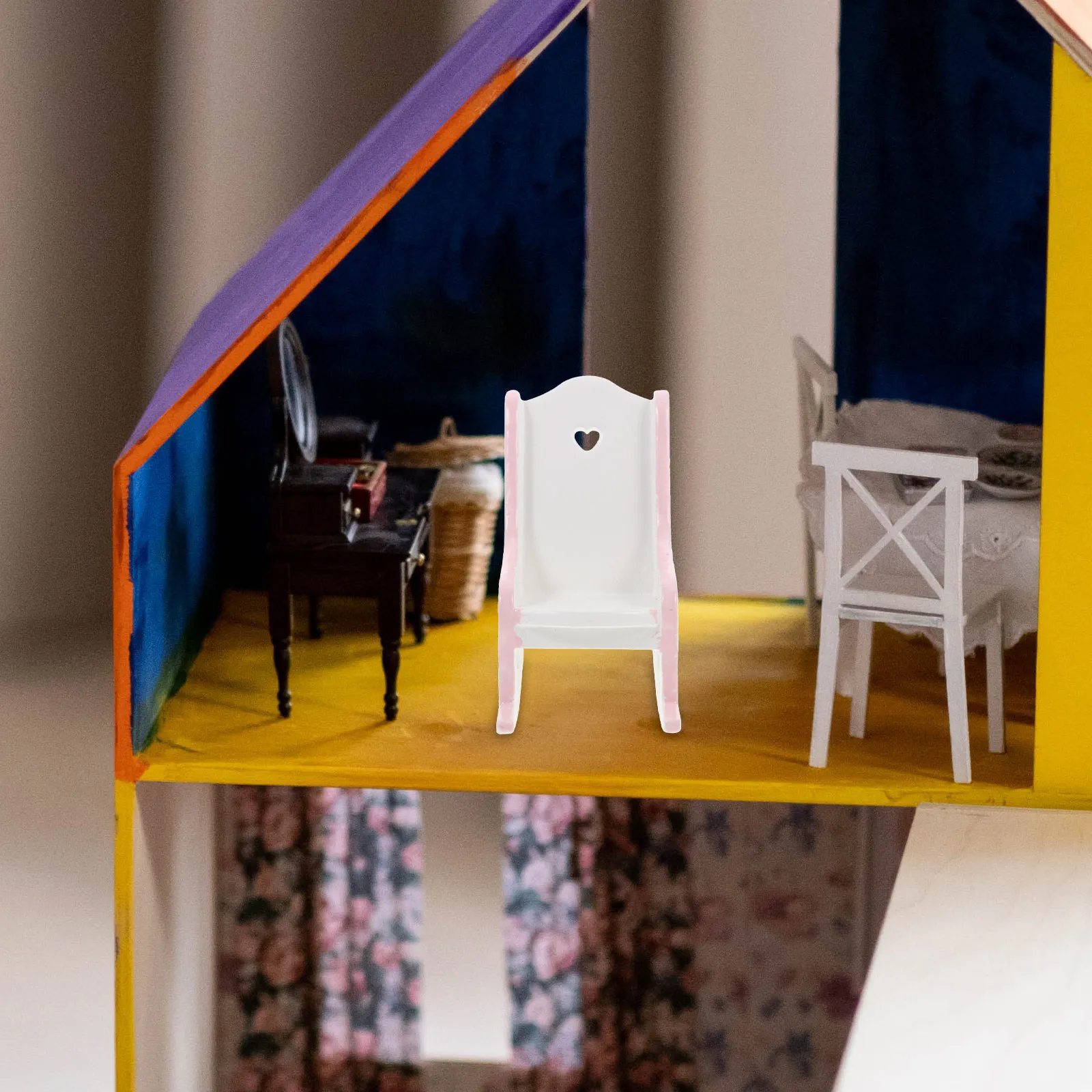 Mini Wooden Rocking Chair for Mini House Decor Handmade Micro Landscape Ornament Sturdy Smooth Surface Desktop DIY Furniture
Mini Wooden Rocking Chair for Mini House Decor Handmade Micro Landscape Ornament Sturdy Smooth Surface Desktop DIY Furniture
