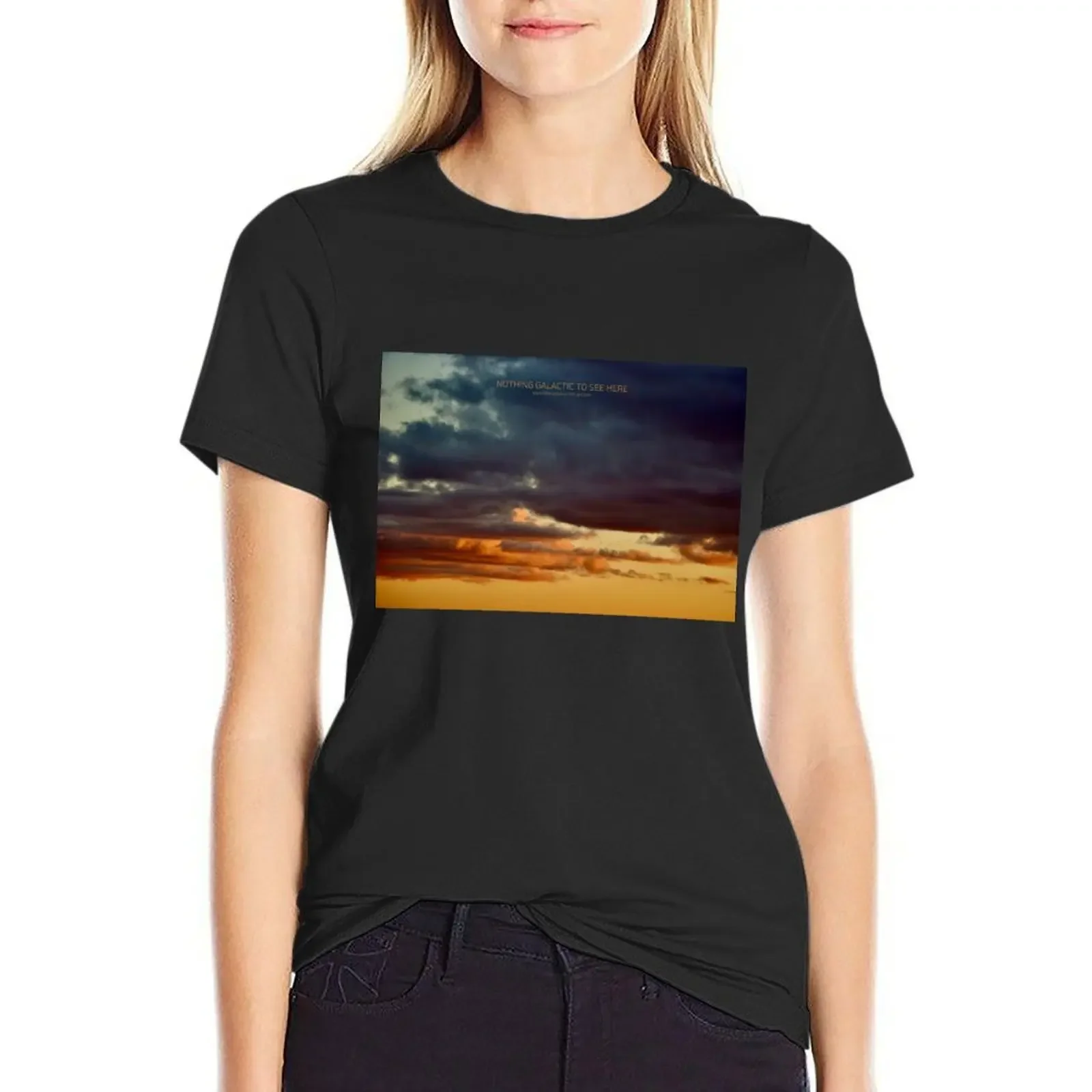 NOTHING GALACTIC TO SEE HERE T-Shirt sublime kawaii clothes sweat funnys t shirts for Women loose fit
NOTHING GALACTIC TO SEE HERE T-Shirt sublime kawaii clothes sweat funnys t shirts for Women loose fit