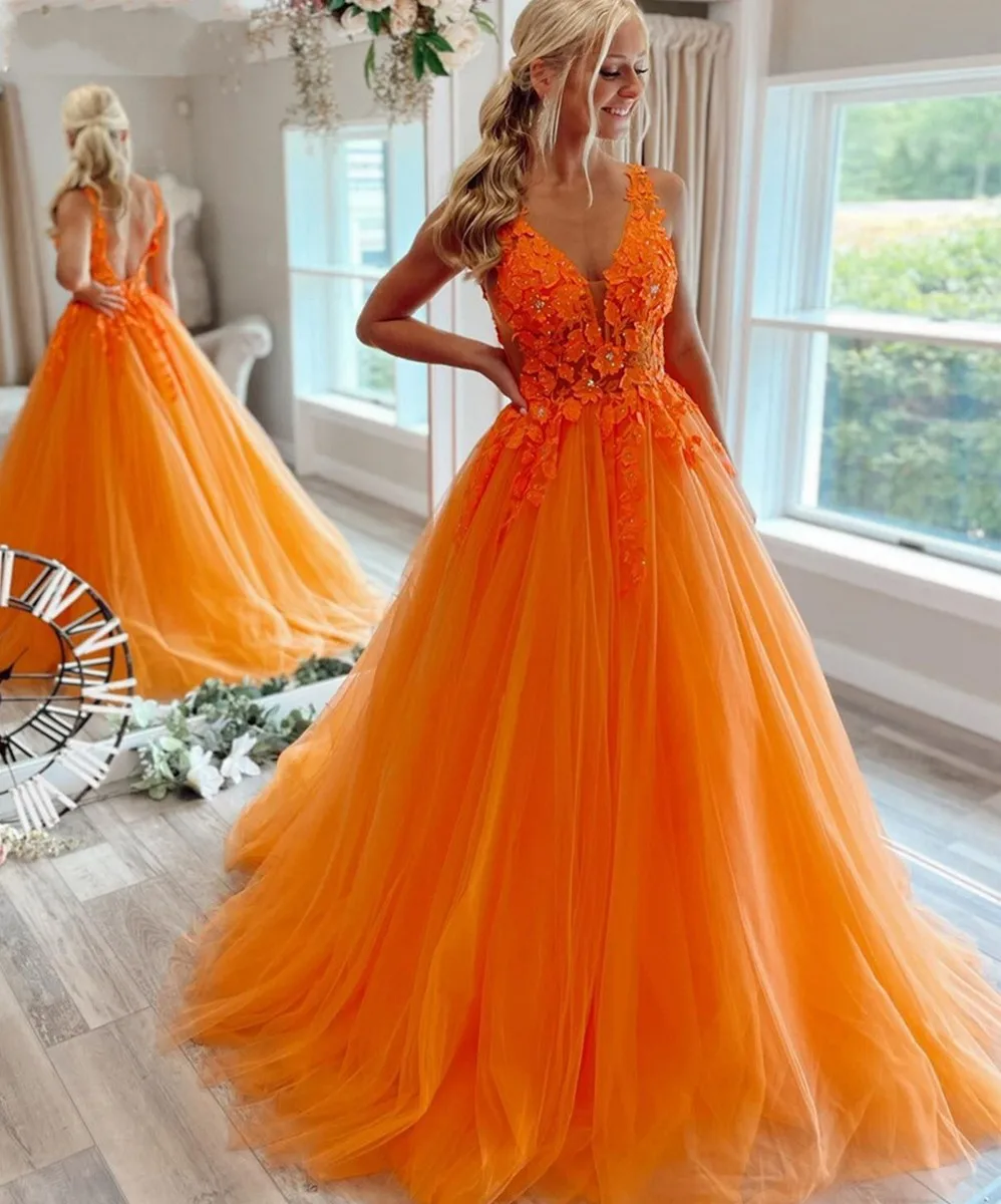 Sexy Orange A Line Prom Dress 2025 V-neck Lace Appliques Beads Evening Formal Gowns Party Night Graduation Wear Robe De Soiree
Sexy Orange A Line Prom Dress 2025 V-neck Lace Appliques Beads Evening Formal Gowns Party Night Graduation Wear Robe De Soiree