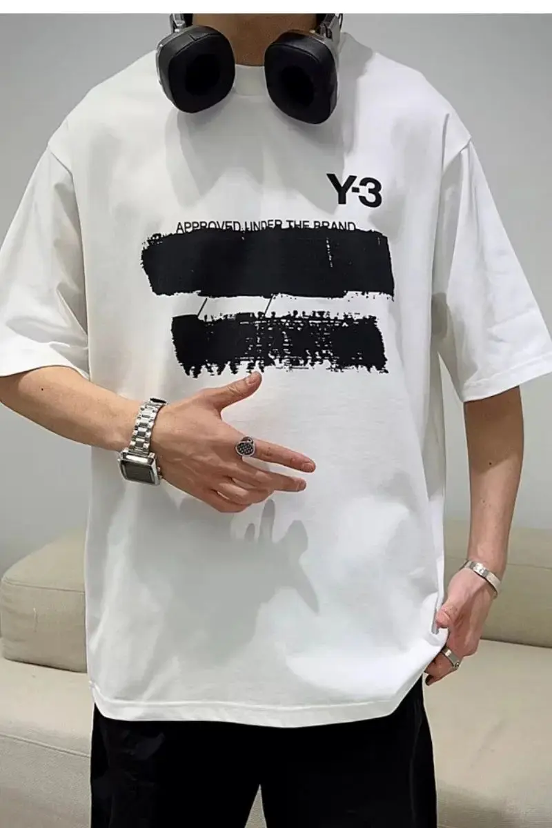 2025 Y-3 Trendy Brand Graffiti Letter Round-neck Short-sleeved T-shirt for Men. Y3 Half-sleeved T-shirt Is Versatile and Trendy
2025 Y-3 Trendy Brand Graffiti Letter Round-neck Short-sleeved T-shirt for Men. Y3 Half-sleeved T-shirt Is Versatile and Trendy
