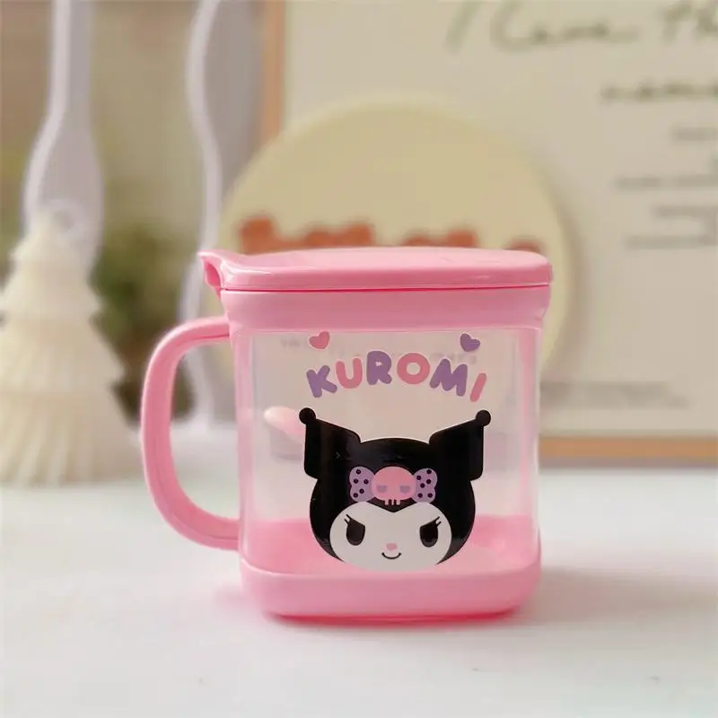 Sanrio Cartoon Kitchen Supplies Seasoning Box Kuromi Portable Popular Hot Sell Storage Box with Spoon Seasoning Sugar Salt Jar 
Sanrio Cartoon Kitchen Supplies Seasoning Box Kuromi Portable Popular Hot Sell Storage Box with Spoon Seasoning Sugar Salt Jar