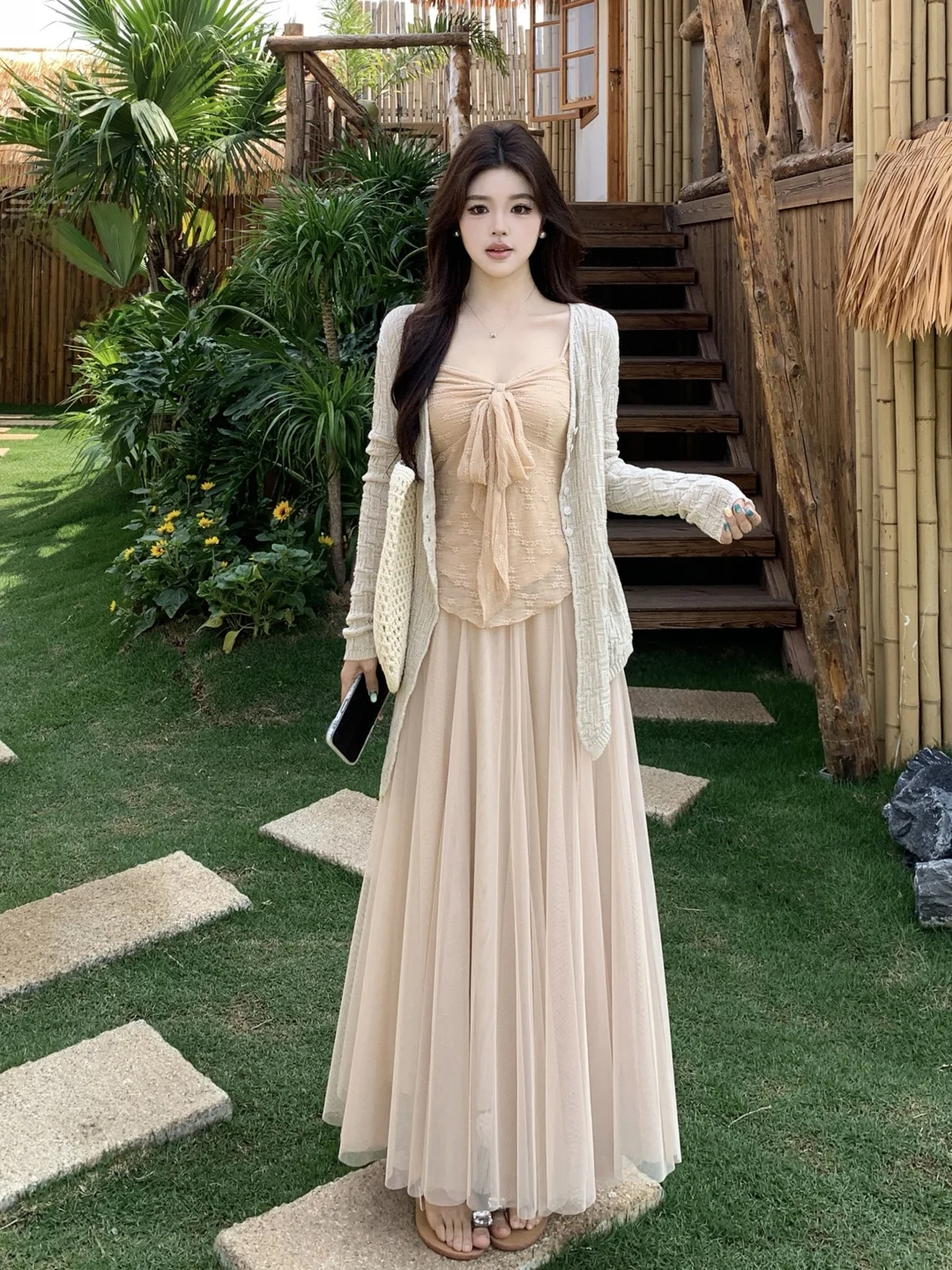 plus Size Pure Desire Style Set Spring Summer New Knot Strapless Cardigan Top Mid-Length Half Skirt Fashionable Ens...
plus Size Pure Desire Style Set Spring Summer New Knot Strapless Cardigan Top Mid-Length Half Skirt Fashionable Ens...