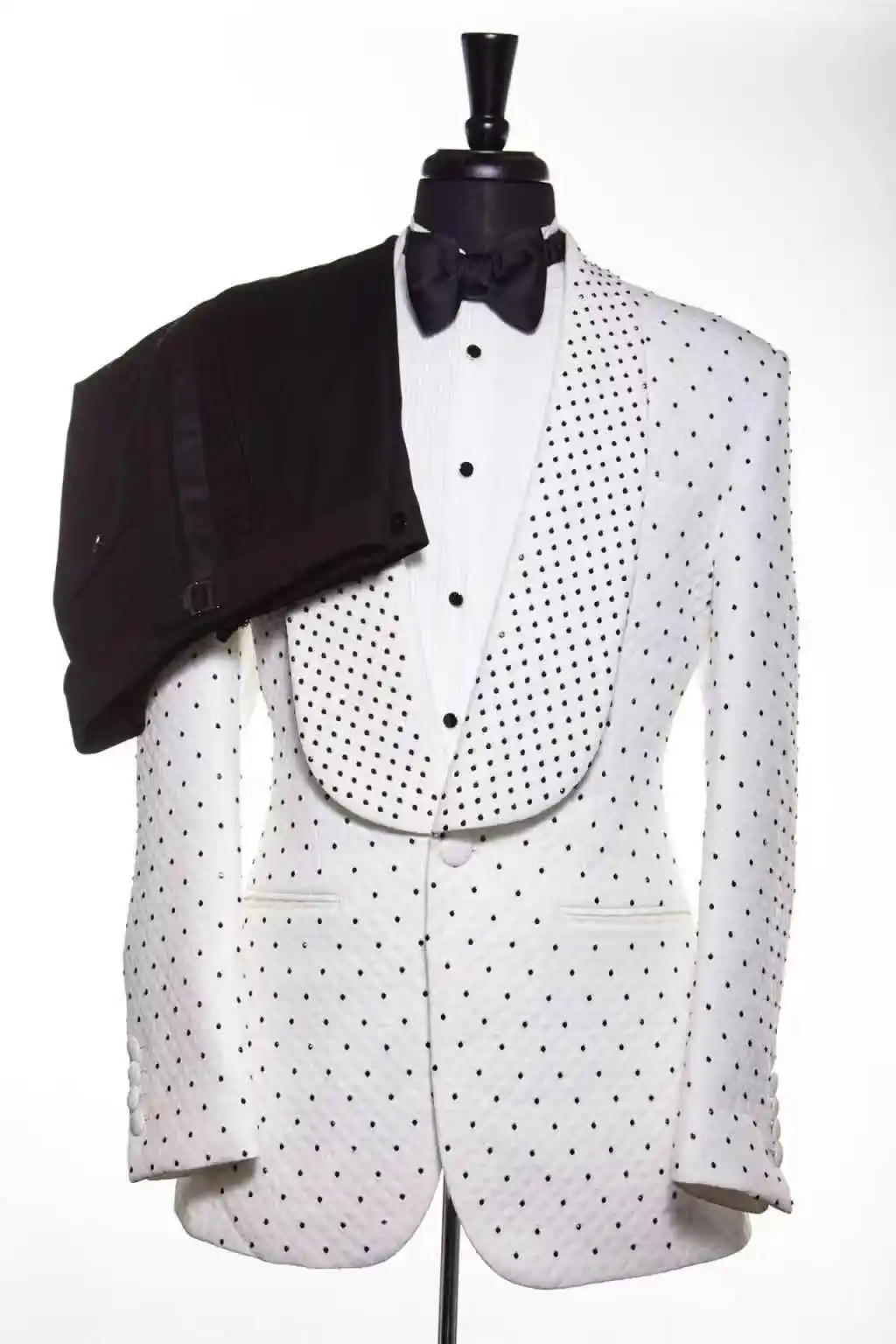 Fashion Black White Catwalk Men Suits Set 2 Pieces Blazer+Pants Trousers Wedding Tuxedos Jacket Formal Office Cotton Male Coat
Fashion Black White Catwalk Men Suits Set 2 Pieces Blazer+Pants Trousers Wedding Tuxedos Jacket Formal Office Cotton Male Coat