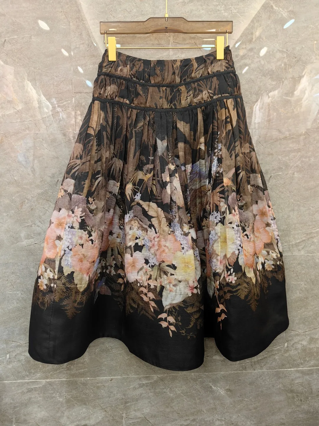 Women 2025 New Linen Silk Skirt Women High Waist Long Skirts For Women Summer Midi Skirt Elegant Women's Skirts
Women 2025 New Linen Silk Skirt Women High Waist Long Skirts For Women Summer Midi Skirt Elegant Women's Skirts