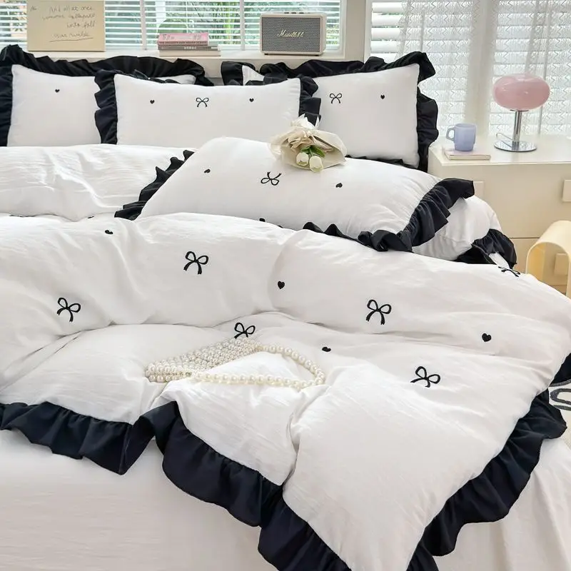 French Princess Style Lace Four-piece Set Washed Cotton Embroidered Quilt Cover Set Bow Heart Bed Sheet Three-piece Bed Set
French Princess Style Lace Four-piece Set Washed Cotton Embroidered Quilt Cover Set Bow Heart Bed Sheet Three-piece Bed Set