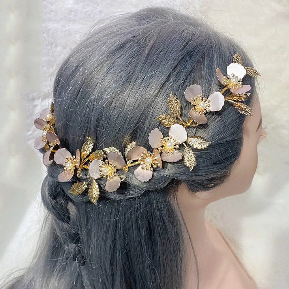 Pearl Wedding Headpiece Chic Flower Bride Headwear Perfect Wedding Hair Accessories Bridal Headdress Hair Decoration for Parties
Pearl Wedding Headpiece Chic Flower Bride Headwear Perfect Wedding Hair Accessories Bridal Headdress Hair Decoration for Parties