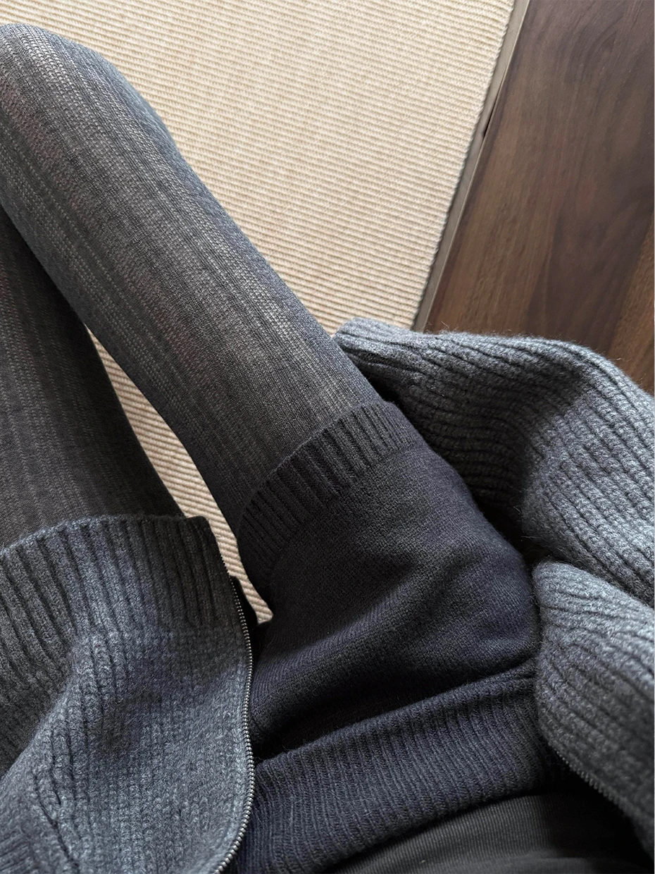 Long Knitted Short Pants Vertical Stripe Lazy Style Layering Autumn Winter plus Size Women's Comfortable Elastic Waist Trousers
Long Knitted Short Pants Vertical Stripe Lazy Style Layering Autumn Winter plus Size Women's Comfortable Elastic Waist Trousers