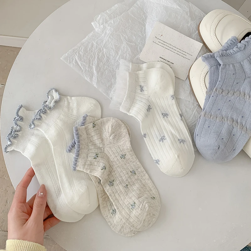 New Women's Socks Summer Thin Hollow Out Korean Socks Female Breathable Cotton Frilly Girls Ankle Socks Casual Comfortable Mesh
New Women's Socks Summer Thin Hollow Out Korean Socks Female Breathable Cotton Frilly Girls Ankle Socks Casual Comfortable Mesh