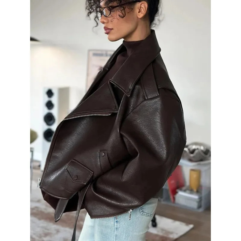 Темно-красная кожаная куртка на молнии, женская, шикарная, с длинными рукавами, на шнуровке, с отложным воротником, свободного кроя, на пуговицах, повседневная, для уличной моды, 2025
Темно-красная кожаная куртка на молнии, женская, шикарная, с длинными рукавами, на шнуровке, с отложным воротником, свободного кроя, на пуговицах, повседневная, для уличной моды, 2025