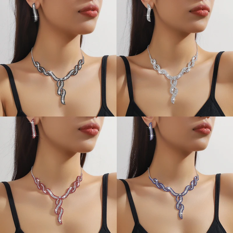 2024 Fashion Light Luxury Elegant Necklace Earnail Two Piece Set Women's Chain Set
2024 Fashion Light Luxury Elegant Necklace Earnail Two Piece Set Women's Chain Set