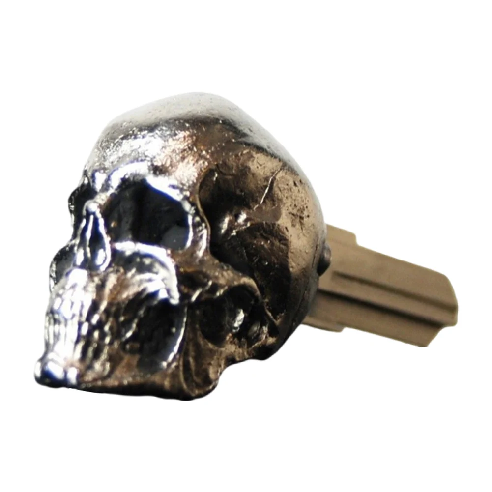 Universal Modified Key Cover Metal Demon Skull Key Cap Demon Skull Key Pendant for Most Motorcycles Halloween Party Favors
Universal Modified Key Cover Metal Demon Skull Key Cap Demon Skull Key Pendant for Most Motorcycles Halloween Party Favors