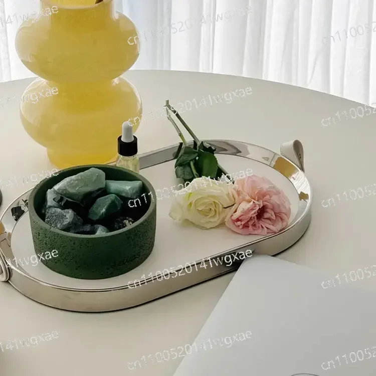 Modern Art Metal Leather Oval Tray Decorative Tray for Model Room Bathroom Home Organizer
Modern Art Metal Leather Oval Tray Decorative Tray for Model Room Bathroom Home Organizer