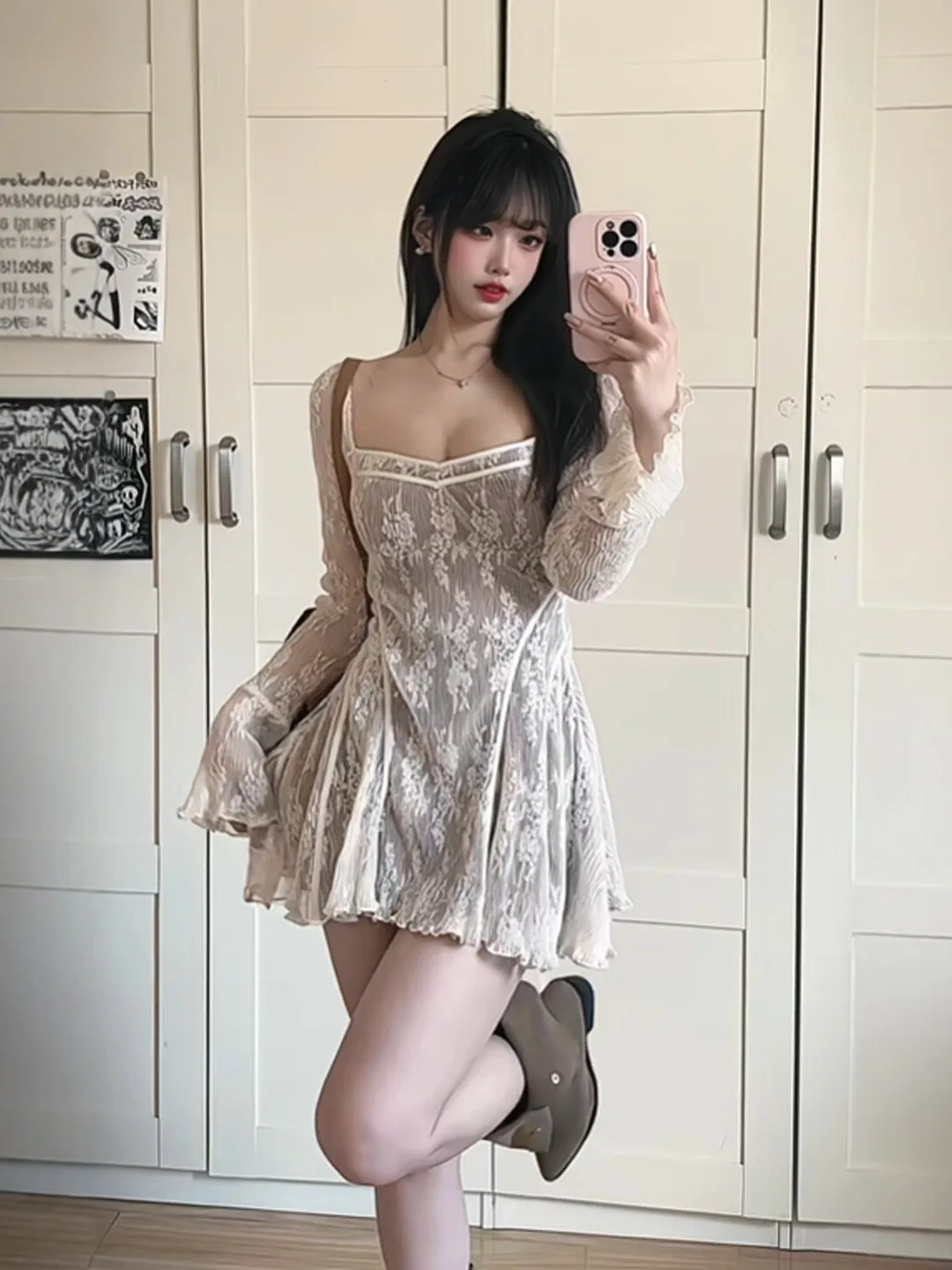 Slimming Lace Waist Cinched Unique Beautiful Dress Spring 2026 Women's Fashion Gentle Style Long Sleeve U-Neckline A-Line Skirt
Slimming Lace Waist Cinched Unique Beautiful Dress Spring 2026 Women's Fashion Gentle Style Long Sleeve U-Neckline A-Line Skirt
