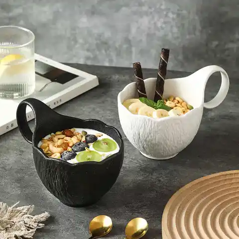 Tazza in ceramica con manico creativo da 400 ml Tazza per acqua in bianco e nero di grande capacità Colazione Dim Sum Tazza per cereali al latte Tazze per gelato