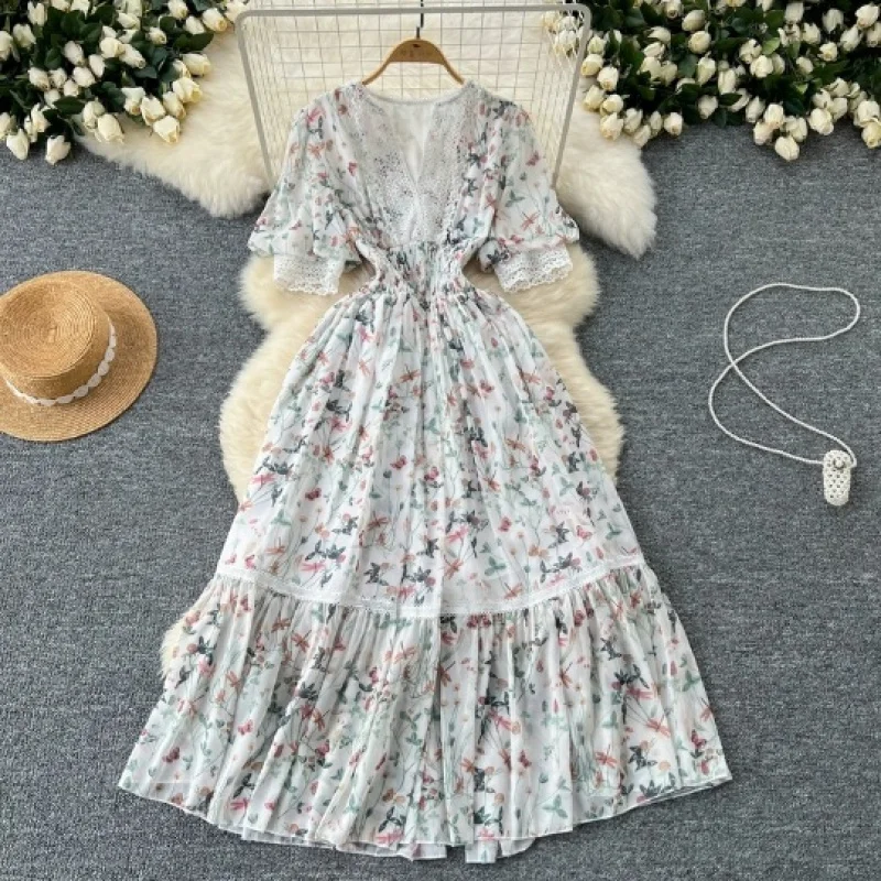 2025 Elegant Women's Clothing SummerVCollar Lace Stitching Puff Sleeve Waist Floral Chiffon Skirt C001
2025 Elegant Women's Clothing SummerVCollar Lace Stitching Puff Sleeve Waist Floral Chiffon Skirt C001