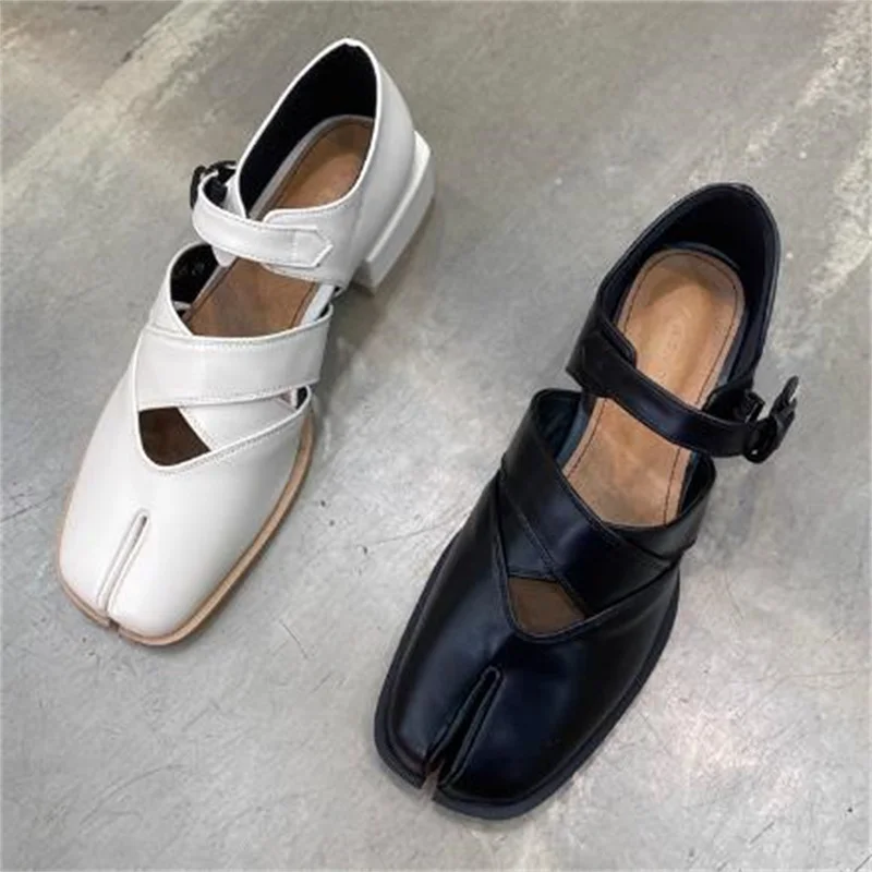 Belts Buckle Shoes for Women Split Toes Ladies Pumps Front Strap Mid Heels Chassure Femme Solid Female Shallow Zapatos De Mujer
Belts Buckle Shoes for Women Split Toes Ladies Pumps Front Strap Mid Heels Chassure Femme Solid Female Shallow Zapatos De Mujer