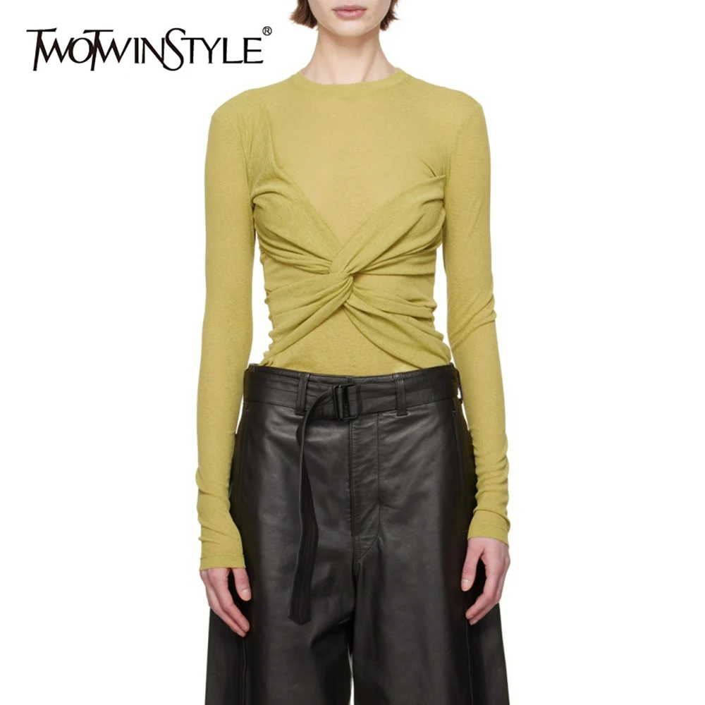 TWOTWINSTYLE Fashion Slimming Spliced Folds Casual T Shirts for Women Round Neck Long Sleeves Irregular T Shirt Female Clothing
TWOTWINSTYLE Fashion Slimming Spliced Folds Casual T Shirts for Women Round Neck Long Sleeves Irregular T Shirt Female Clothing