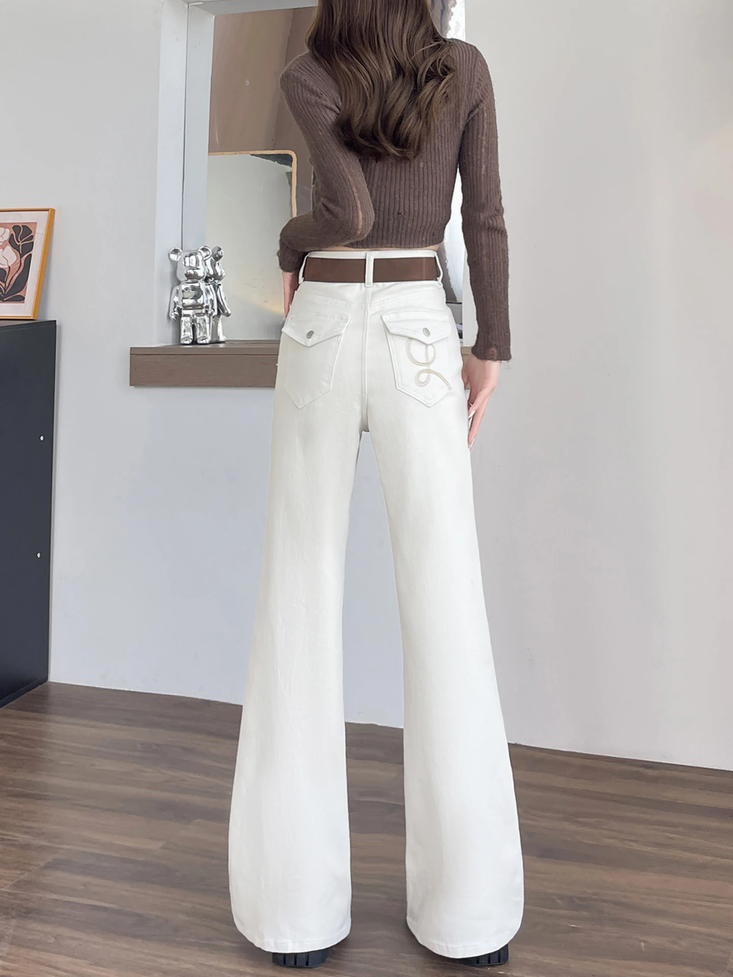 Белые джинсы-буткат с подкладкой, женские зимние джинсы с высокой талией, удобные джинсовые брюки до щиколотки, не требующие сочетания с одеждой
Белые джинсы-буткат с подкладкой, женские зимние джинсы с высокой талией, удобные джинсовые брюки до щиколотки, не требующие сочетания с одеждой