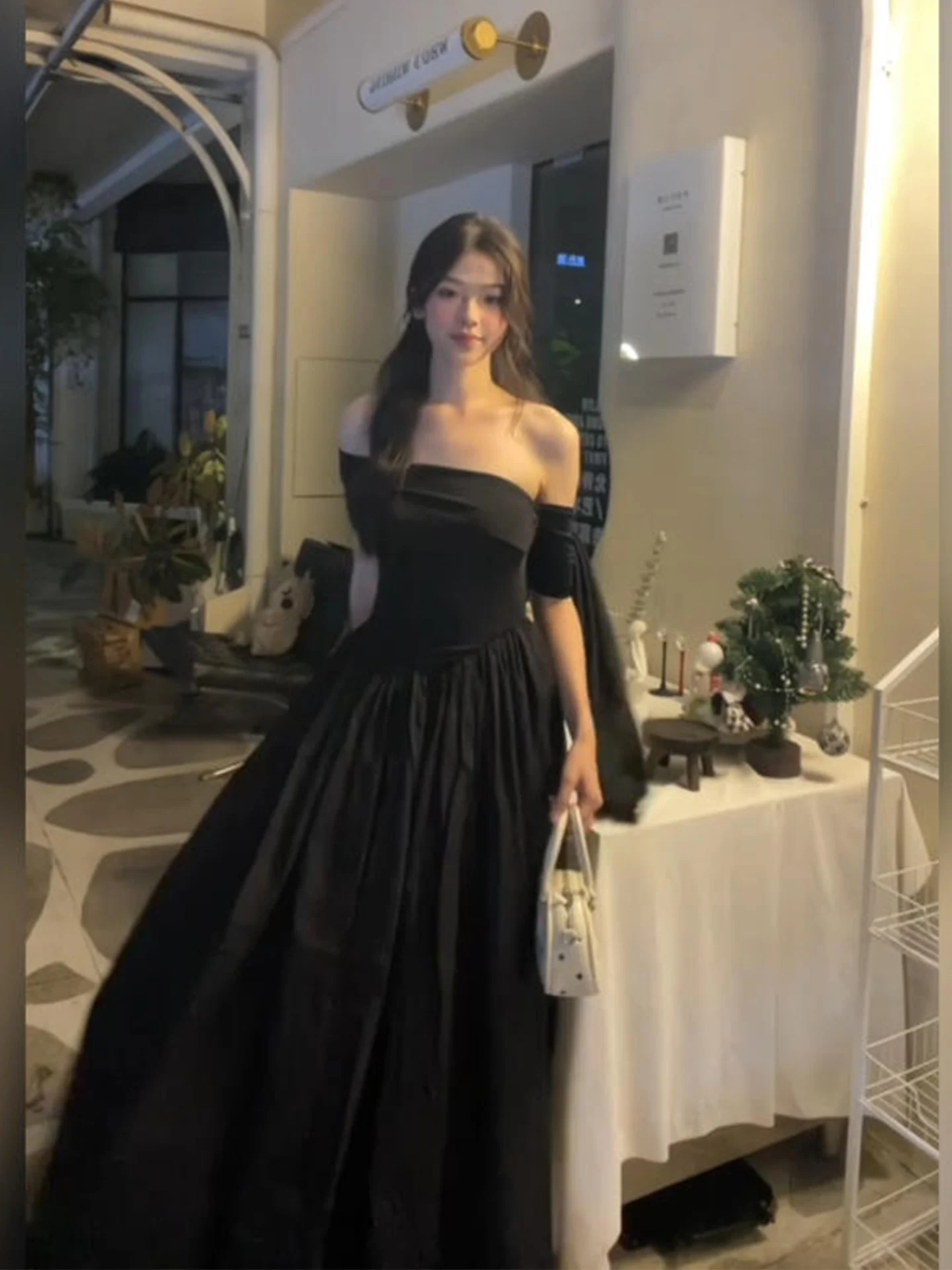 XZY Hepburn Sle One oulder Sa Dr Women's plus Size Summer Slimming Long Skirt High Waist A-Line Dr for Banquet
XZY Hepburn Sle One oulder Sa Dr Women's plus Size Summer Slimming Long Skirt High Waist A-Line Dr for Banquet