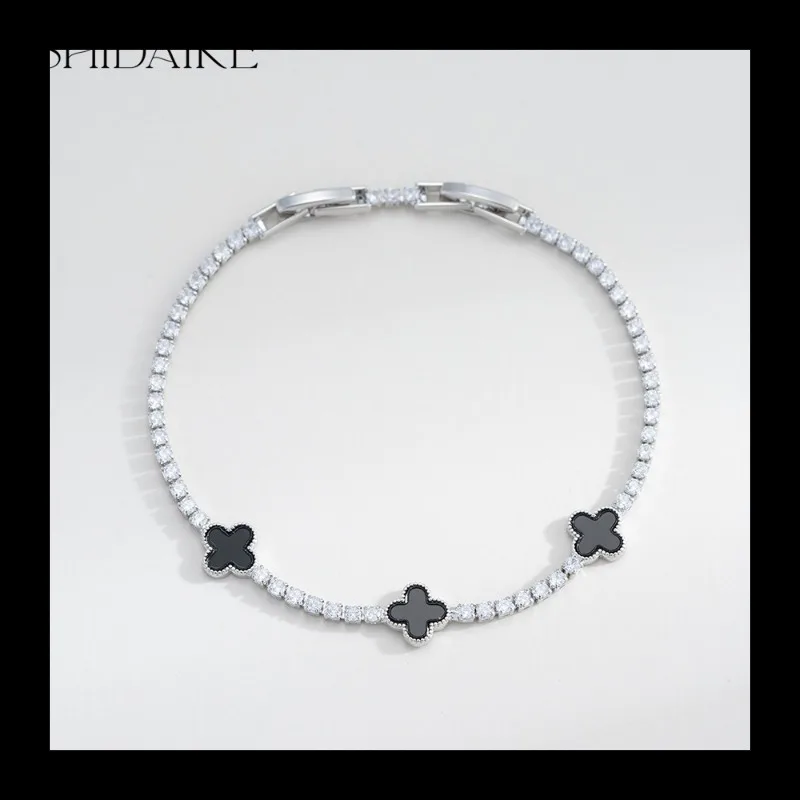 Four-leaf Clover Popular Black Bracelet Femininity Versatile Gold-plated Adjustment Telescopic Pull Decoration
Four-leaf Clover Popular Black Bracelet Femininity Versatile Gold-plated Adjustment Telescopic Pull Decoration