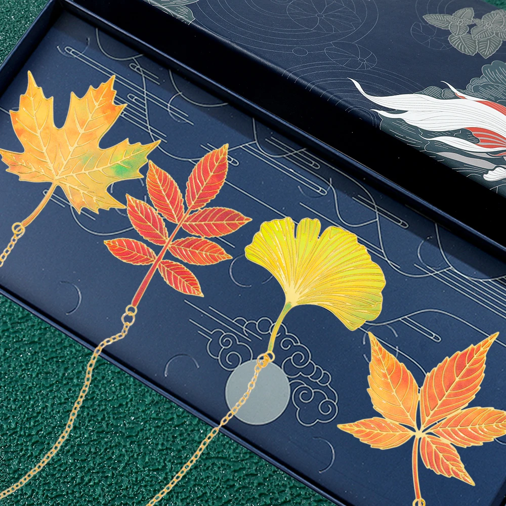 Chinese Style Handmade Metal Leaf Vein Bookmarks Exquisite Bookmarks Gifts for Family and Friends with Gift Boxes High-end Gifts
Chinese Style Handmade Metal Leaf Vein Bookmarks Exquisite Bookmarks Gifts for Family and Friends with Gift Boxes High-end Gifts