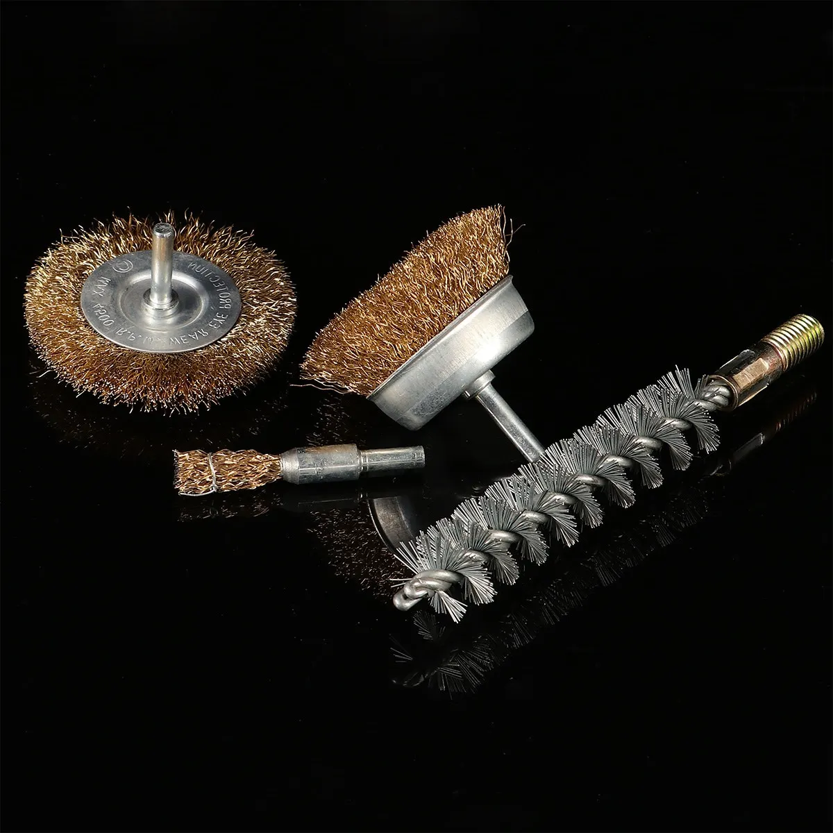 Набор из 4 шлифовальных щеток с гибкими элементами, имитирующими губку, для изогнутых поверхностей, высокоэффективные полировальные абразивные круги, комплект аксессуаров для роторного инструмента
Набор из 4 шлифовальных щеток с гибкими элементами, имитирующими губку, для изогнутых поверхностей, высокоэффективные полировальные абразивные круги, комплект аксессуаров для роторного инструмента