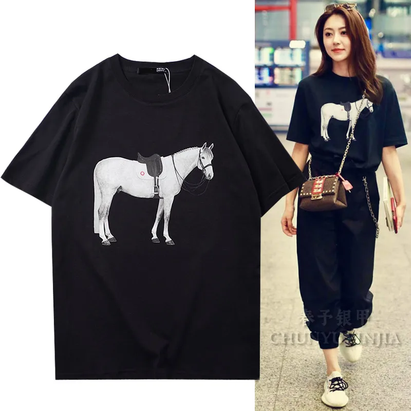 Chun yu yin jia Designer luxury brand trendy clothes horse Pattern Print graphic Short-Sleeved t Shirt Black White Women tee
Chun yu yin jia Designer luxury brand trendy clothes horse Pattern Print graphic Short-Sleeved t Shirt Black White Women tee