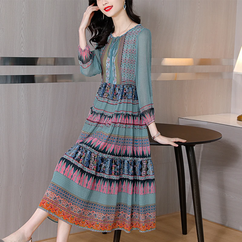 2022 Korean Vintage Boho Dresses Summer Plus Size Print Chiffon Sundress Elegant Women Beach Midi Bodycon Short Sleeve Vestidos
2022 Korean Vintage Boho Dresses Summer Plus Size Print Chiffon Sundress Elegant Women Beach Midi Bodycon Short Sleeve Vestidos